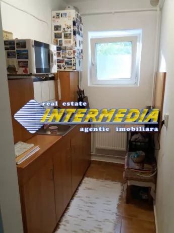 2-camere-de-vanzare-in-cetate-zona-bulevard-2